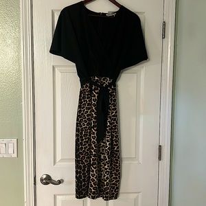 Leopard Print Bodycon V-Neck Dress